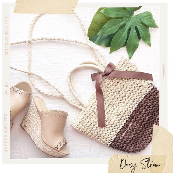 Pink Haley Handbags - Pink Haley Daisy Straw Shoulder Bag